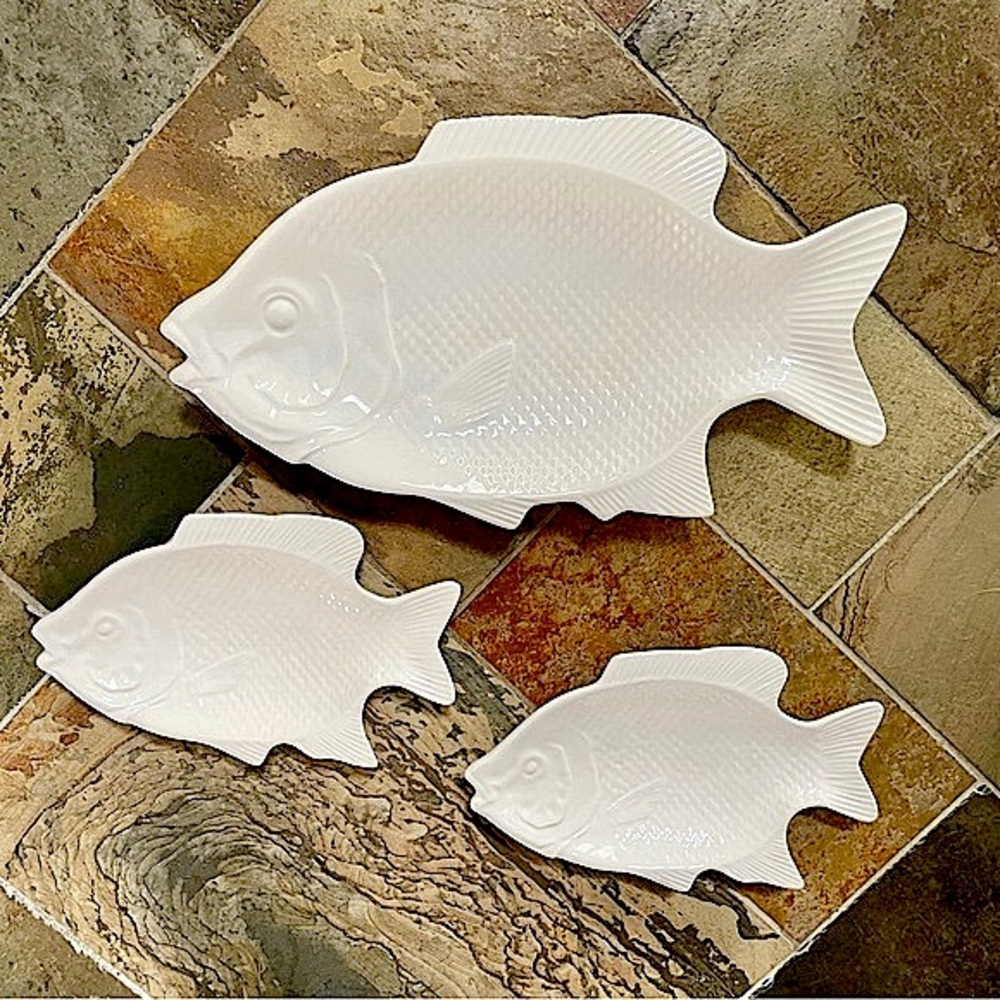 Ocean by Sakakibara Japan•VINTAGE~LIKE NEW•Ivory Ceramic Fish Platter+(2) Plates